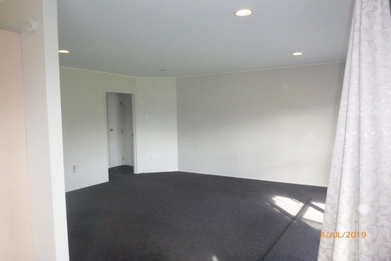 Photo of property in 369a Hobsonville Road, Hobsonville, Auckland, 0618