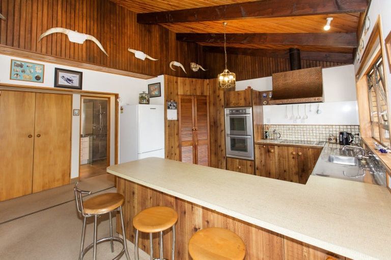 Photo of property in 242 Baylys Coast Road, Dargaville, 0377