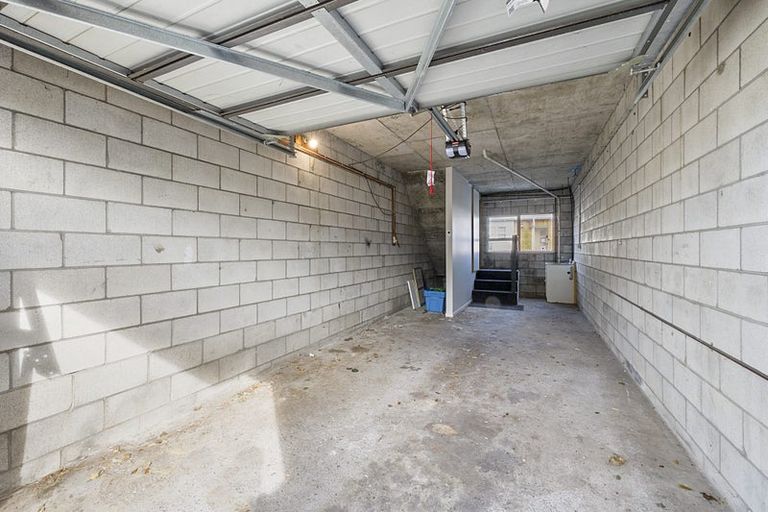 Photo of property in 1/194 Powderham Street, New Plymouth, 4310