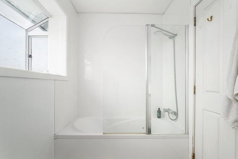Photo of property in 46 Gould Crescent, Woolston, Christchurch, 8023