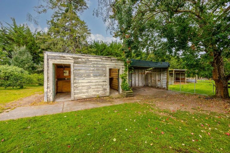 Photo of property in 16 Swamp Road, Ongaonga, Waipawa, 4272
