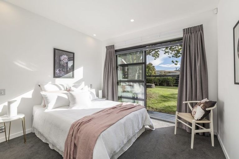 Photo of property in 44 Taikata Road, Te Atatu Peninsula, Auckland, 0610