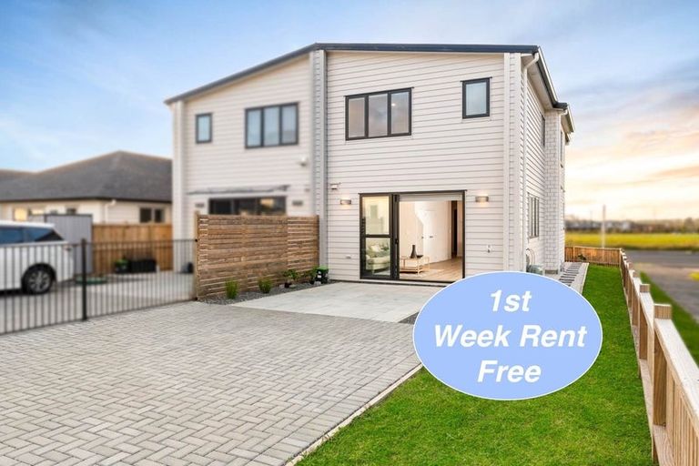 Photo of property in 30 Auranga Drive, Karaka, 2113