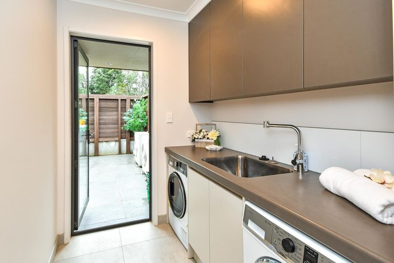 Photo of property in 48a Sinclair Road, Ararimu, Drury, 2579