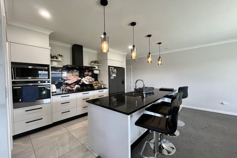 Photo of property in 4 Hikawera Drive, Frimley, Hastings, 4120