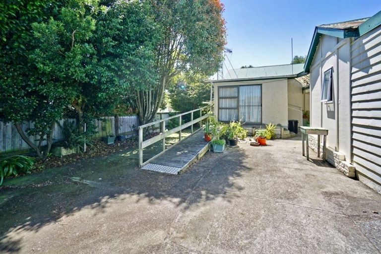Photo of property in 14a Seddon Street, Te Puke, 3119