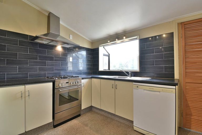 Photo of property in 12 Coughtrey Street, Saint Clair, Dunedin, 9012