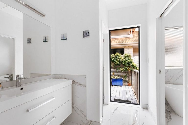 Photo of property in 24 Hawkridge Heights, Bethlehem, Tauranga, 3110