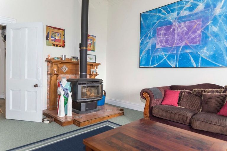 Photo of property in 298 High Street, Dannevirke, 4930