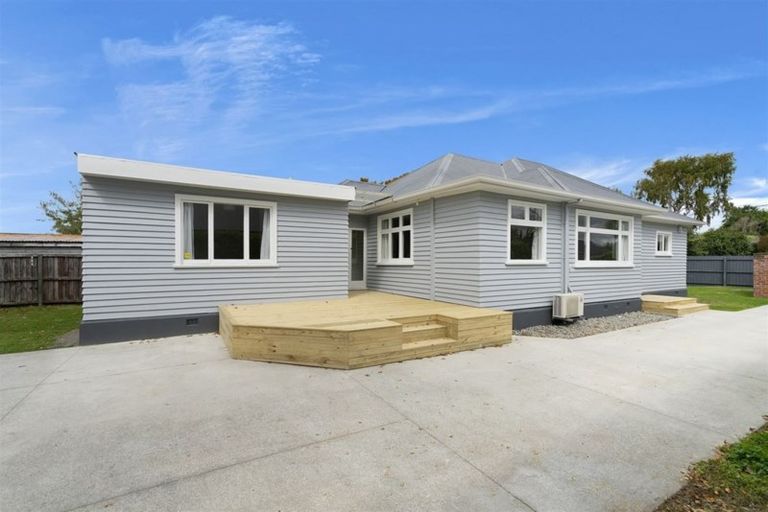 Photo of property in 16 Kenwyn Avenue, St Albans, Christchurch, 8052