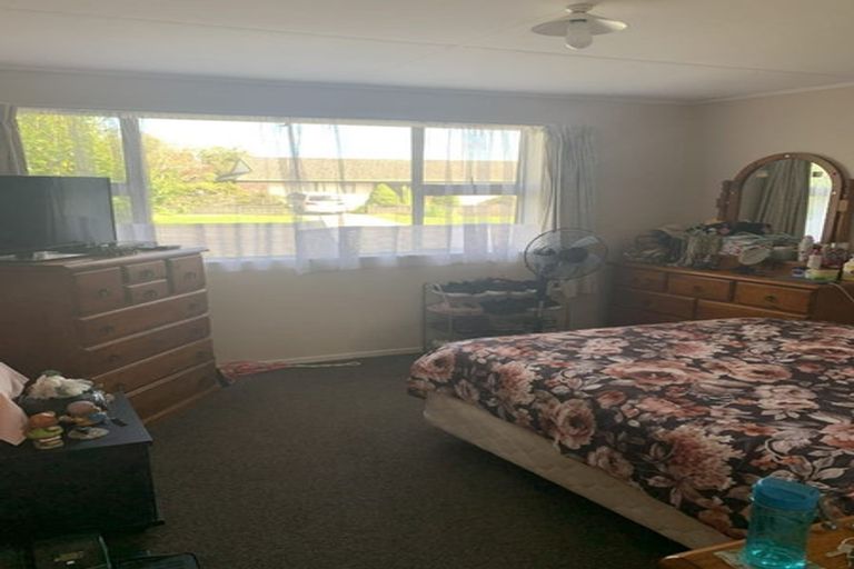 Photo of property in 43 Skerman Street, Marton, 4710