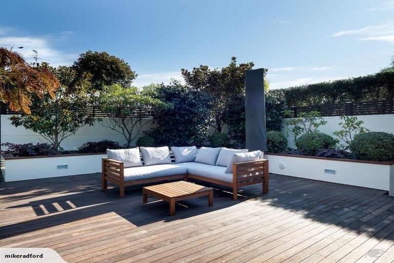 Photo of property in 45a Glenharrow Avenue, Avonhead, Christchurch, 8042