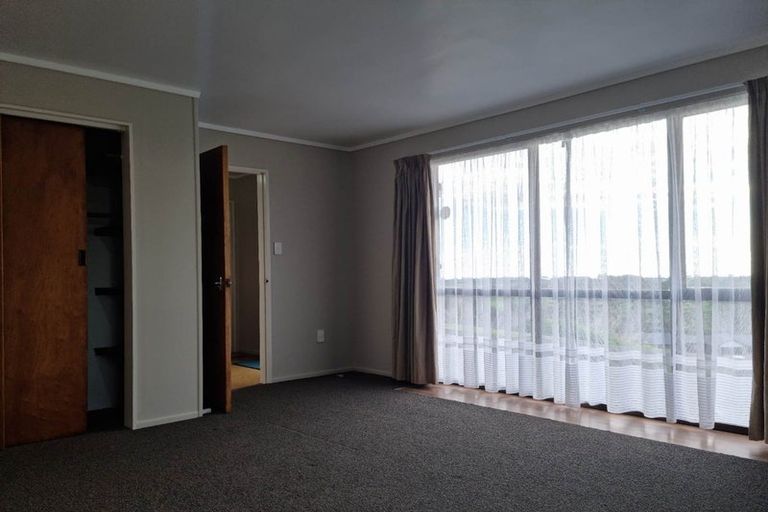 Photo of property in 142 York Road, Huirangi, New Plymouth, 4373