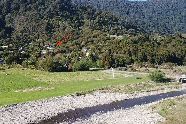 Photo of property in 23-25 Nikau Heights, Little Wanganui, Karamea, 7893