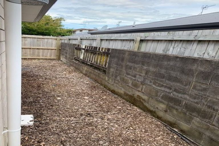 Photo of property in 1u5 June Place, Hamilton East, Hamilton, 3216