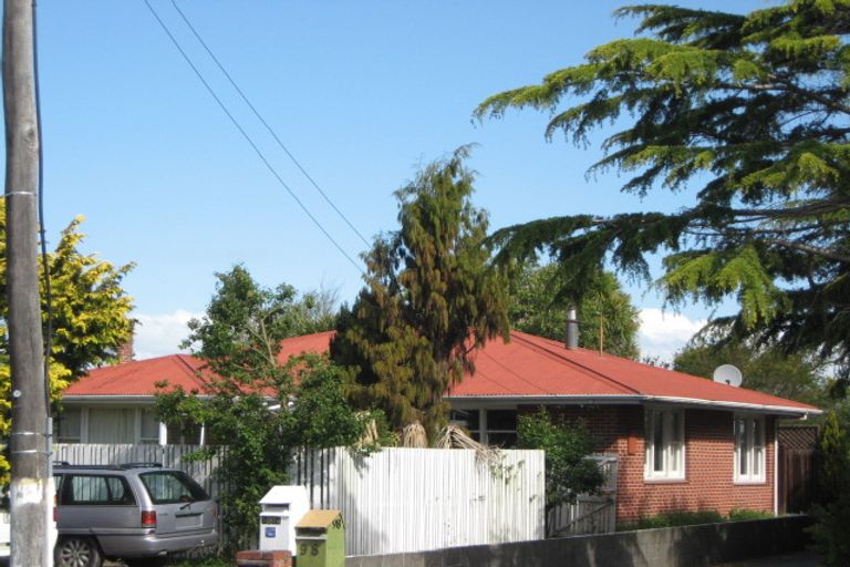 Photo of property in 100 Prestons Road, Redwood, Christchurch, 8051
