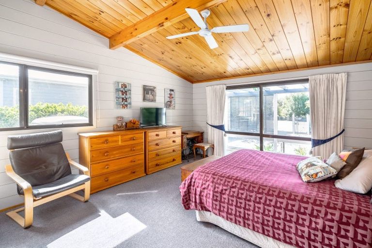 Photo of property in 210 Main Street, Greytown, 5712