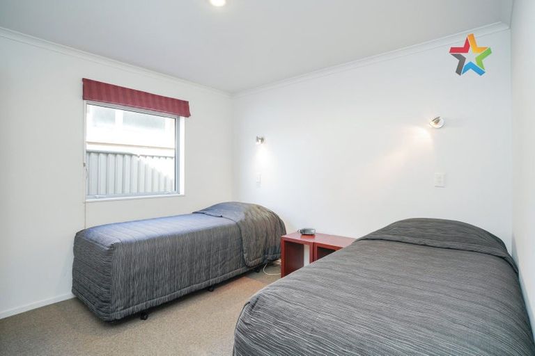 Photo of property in 8a-d Tay Street, Turnbull Thomson Park, Invercargill, 9810