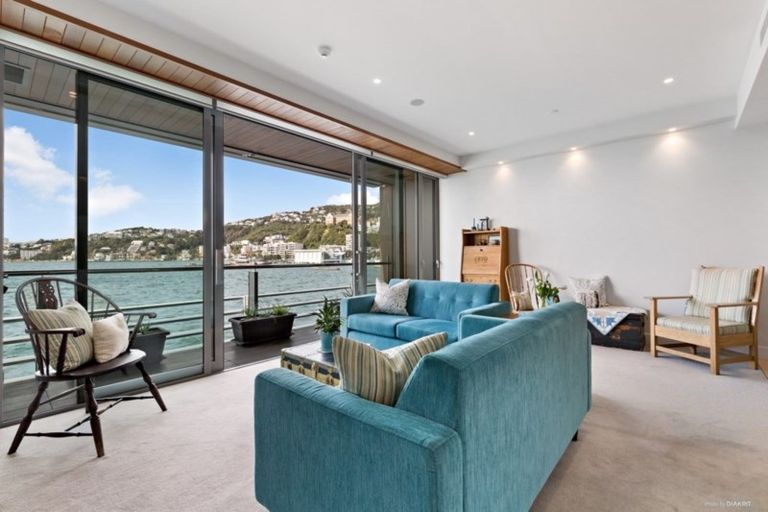 Photo of property in Clyde Quay Wharf, 1a/3 Clyde Quay Wharf, Te Aro, Wellington, 6011