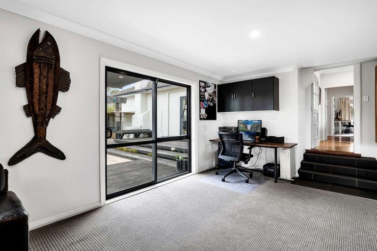 Photo of property in 68 Seddon Street, Takaro, Palmerston North, 4412