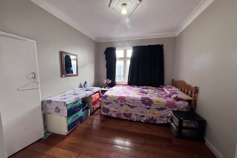 Photo of property in 9 Ruahine Street, Roslyn, Palmerston North, 4414