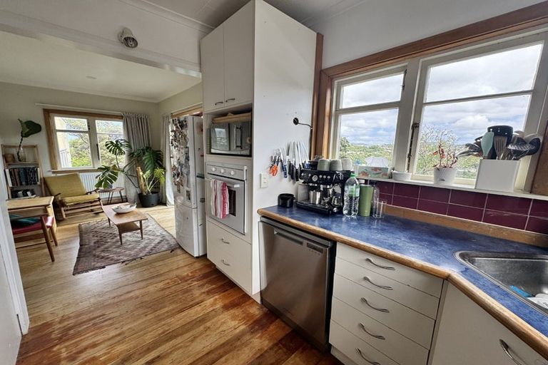 Photo of property in 111 Nevay Road, Miramar, Wellington, 6022