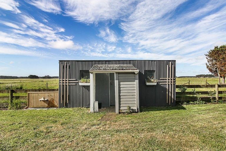 Photo of property in 266 Puke Puke Road, Himatangi, Foxton, 4891