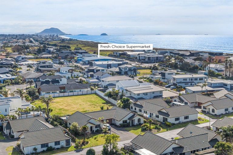 Photo of property in Seacrest, 7/200 Papamoa Beach Road, Papamoa Beach, Papamoa, 3118