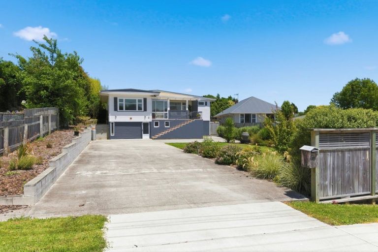 Photo of property in 29 Kawiu Road, Levin, 5510