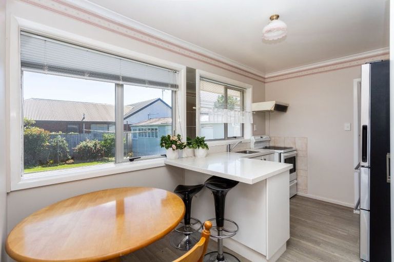 Photo of property in 548 Cranford Street, Papanui, Christchurch, 8052