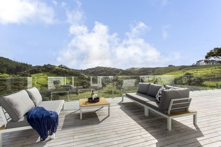 Photo of property in 616c Peak Road, Helensville, 0875