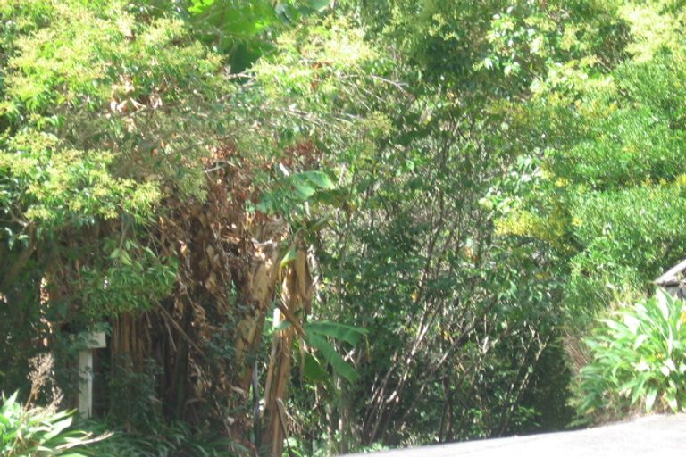 Photo of property in 4a South Lynn Road, Titirangi, Auckland, 0604