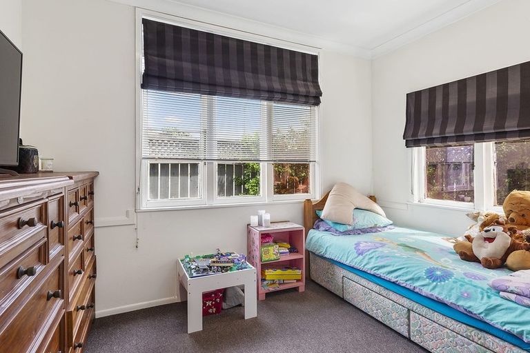 Photo of property in 69 Main Road, Titahi Bay, Porirua, 5022