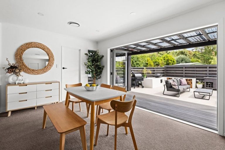 Photo of property in 29 Kent Terrace, Taradale, Napier, 4112