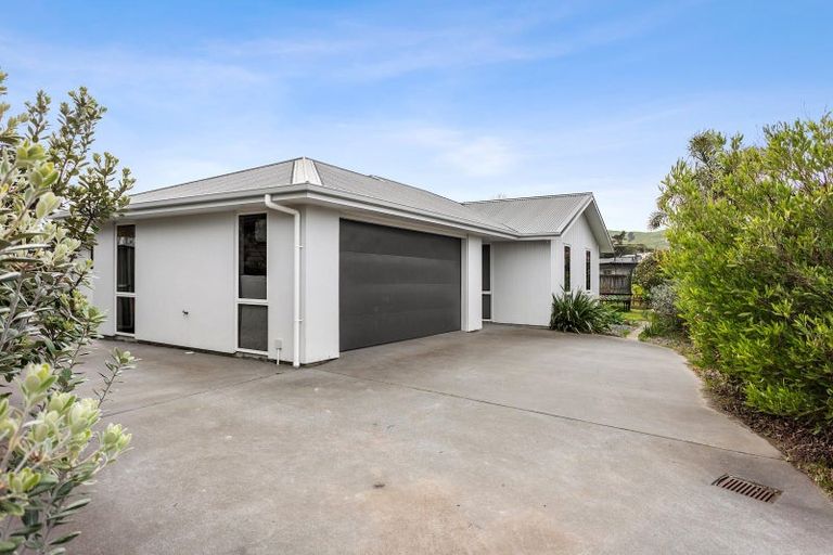Photo of property in 6 Hamilton Drive, Wainui, Gisborne, 4010