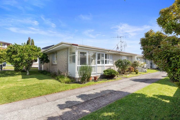 Photo of property in 1/4 Linklater Avenue, Bellevue, Tauranga, 3110