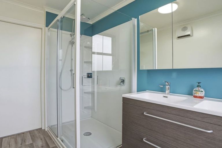 Photo of property in 11 Lowestoft Street, Balclutha, 9230