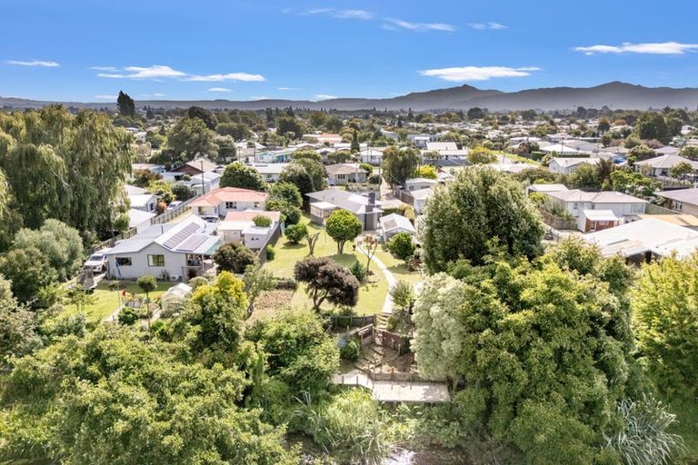 Photo of property in 31 Holdaway Street, Riversdale, Blenheim, 7201