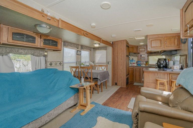 Photo of property in 27 Captain Wood Avenue, Whitianga, 3510