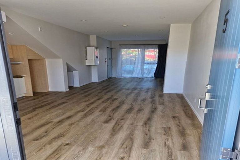 Photo of property in 3/1 Kaponga Crescent, New Lynn, Auckland, 0600