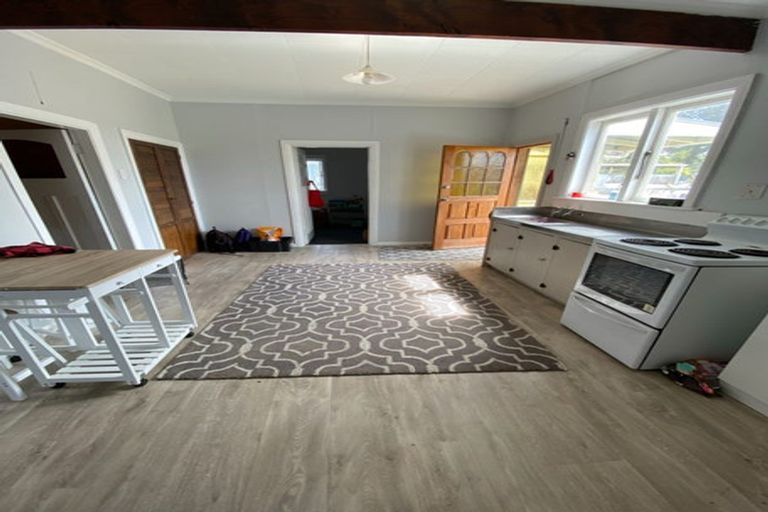 Photo of property in 59 Station Road, Marton, 4710