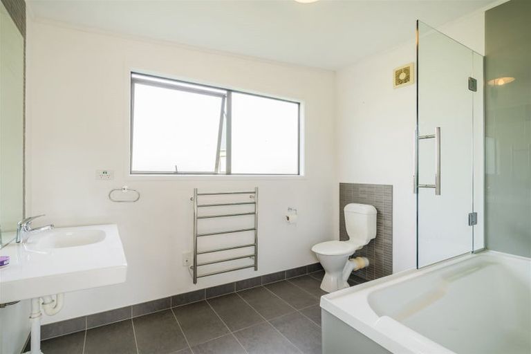 Photo of property in 6 Endeavour Close, Whitianga, 3510