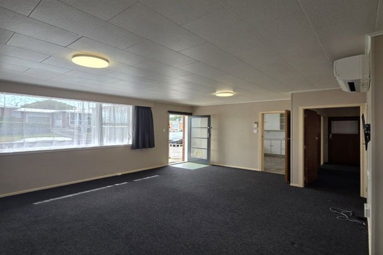 Photo of property in 1/67 Young Street, New Plymouth, 4310