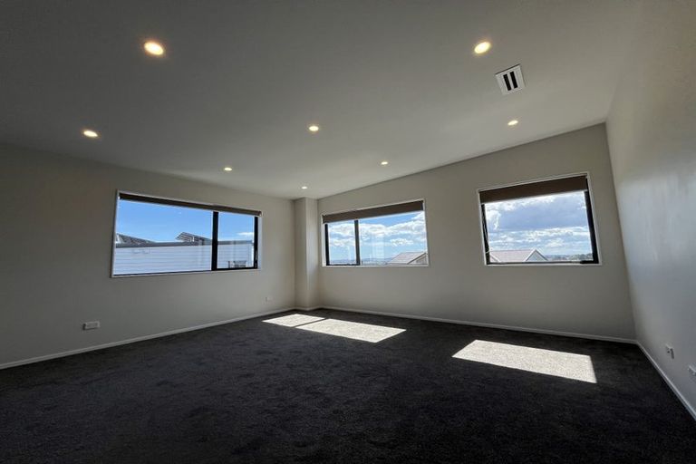 Photo of property in 42 Dromoland Drive, Flat Bush, Auckland, 2019