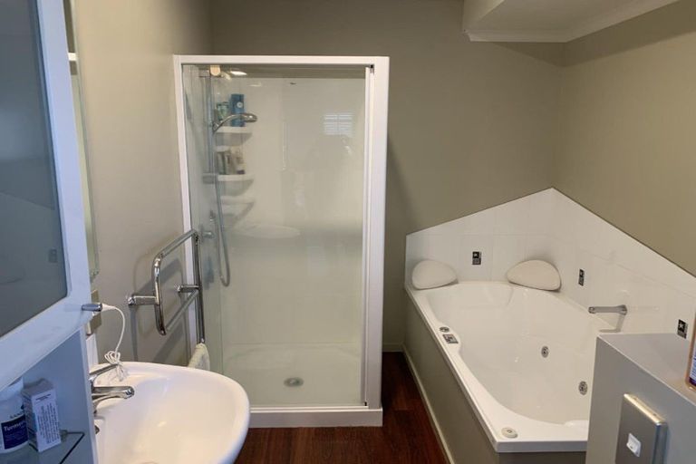 Photo of property in 2 Stratford Place, Huntington, Hamilton, 3210