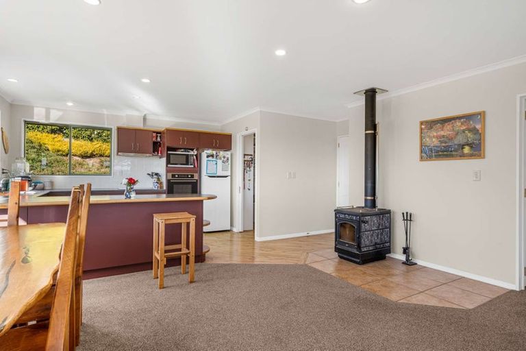 Photo of property in 86 Totara View Road, Wakefield, 7095