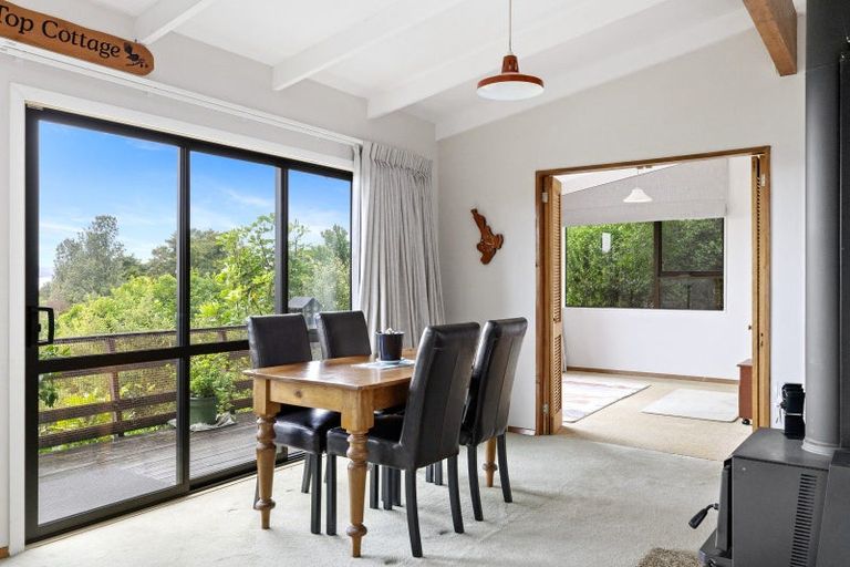 Photo of property in 20 Te Kuru Lane, Pukawa Bay, Turangi, 3381