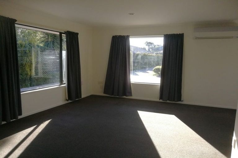 Photo of property in 14b Hulbert Street, Linwood, Christchurch, 8062