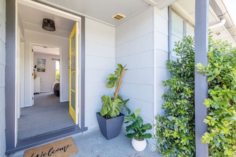 Photo of property in 2 Savage Crescent, Waipukurau, 4200