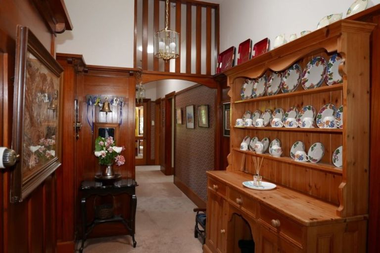 Photo of property in 29 Saint Martins Road, Saint Martins, Christchurch, 8022